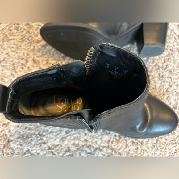 Womens heeled booties - Picture 3 of 4